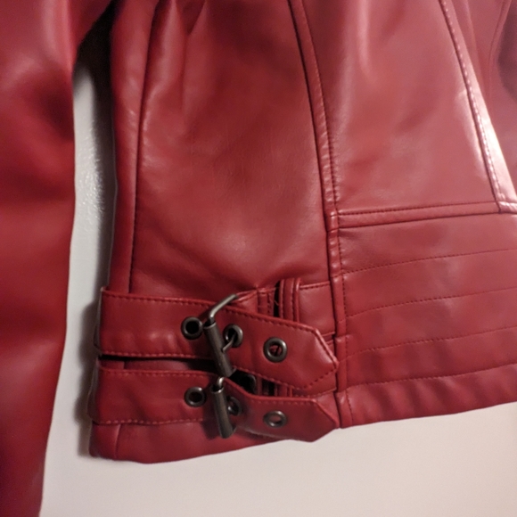 NWT Red faux leather jacket – from Macy's – small - Picture 5 of 6